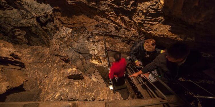 La Grotta del Vento